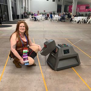 Meet your Posher, Lori